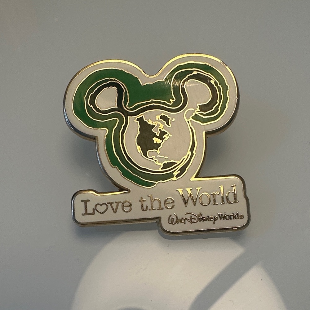 Disney Love the World Enamel Pin | Mickey World Map | Green & Gold | WDW